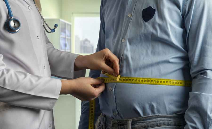 La obesidad hace que las complicaciones sean triples, según un documento presentado por especialistas de la Universidad de Navarra.