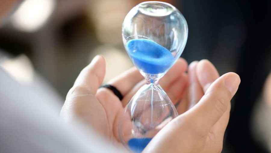 Los biólogos buscan desactivar los procesos de envejecimiento de las células.