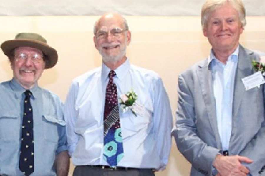 Tres estadounidenses ganan el premio Nobel de Medicina por sus investigaciones pioneras sobre el reloj biol&oacute;gico