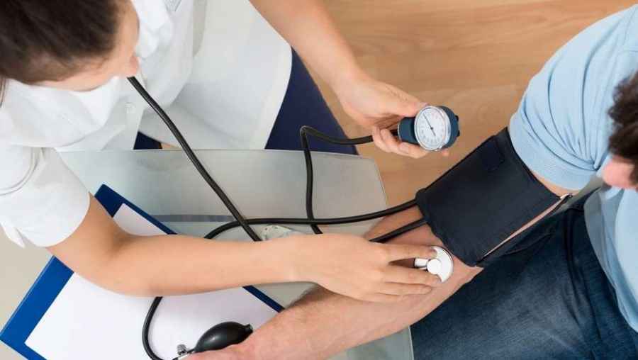 Desarrollan una triple píldora más efectiva para bajar la presión arterial