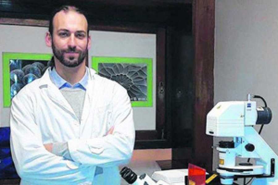 El cient&iacute;fico argentino Diego Ploper, junto a un equipo de investigadores, logr&oacute; identificar las causas del avance del melanoma, un descubrimiento que en el futuro podr&iacute;a permitir desarrollar f&aacute;rmacos y nuevas terapias que ayuden a combatir esta enfermedad, inform&oacute; la Universidad Nacional de Tucum&aacute;n (UNT ).