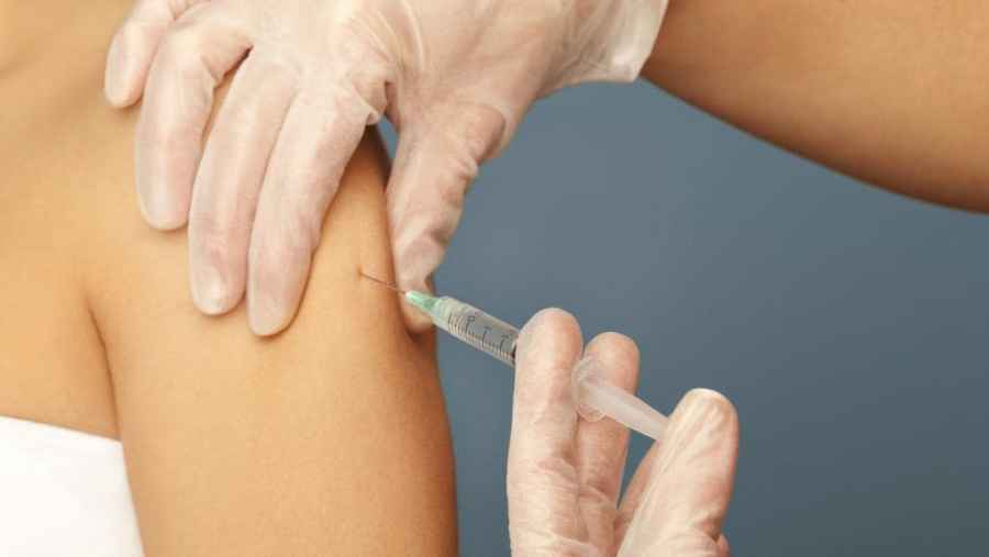 S&oacute;lo uno de cada 4 pacientes de los grupos de riesgo se aplica la vacuna antigripal