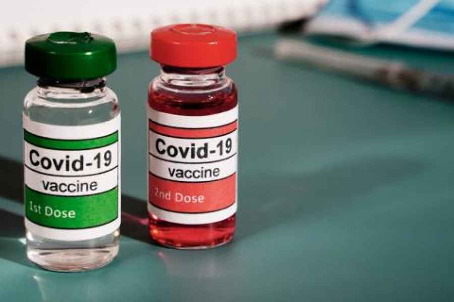 Combinar vacunas distintas aumentaría la posibilidad de padecer efectos secundarios
